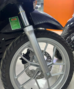 Phuộc trước phải xe máy điện Dat Bike Quantum S - Silver